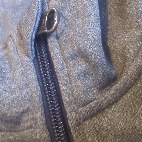 THE NORTH FACE ZIP UP JACKET - Picture 8 of 10